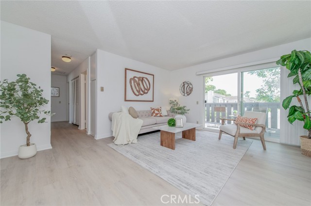 44 Fallbrook — photo