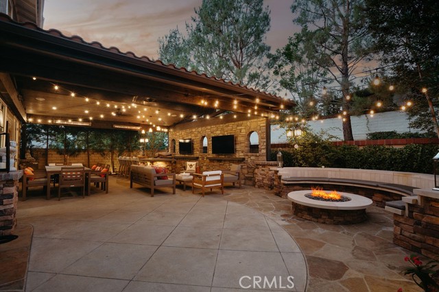 2555 Reynolds Dr — photo