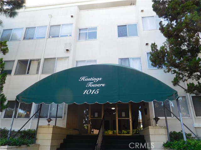 1015 N Michillinda 203 — photo