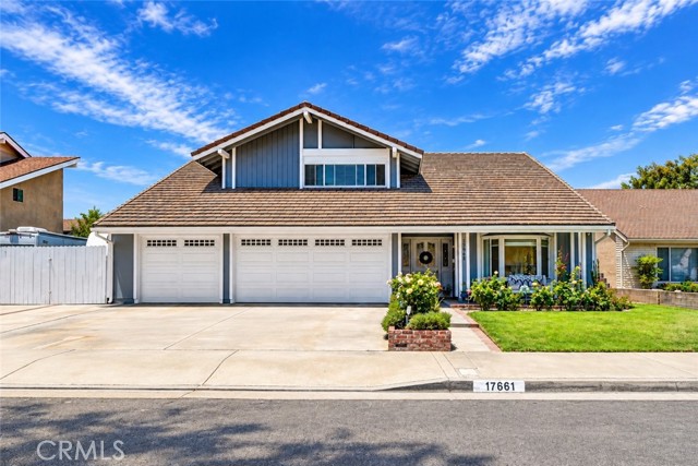 17661 Falkirk — photo