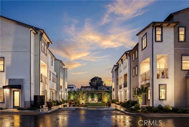 12719 Azure Way Unit 24 — photo