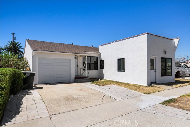 2302 Marine — photo