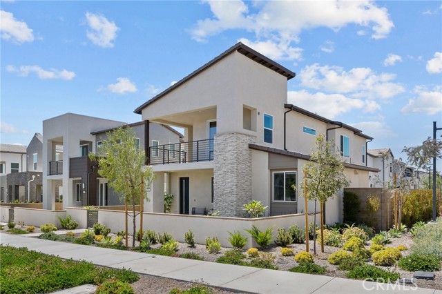 201 Longspur Dr — photo