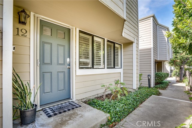 12 Latitude Ct — photo