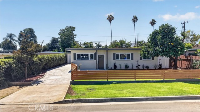 1829 Park Rose — photo
