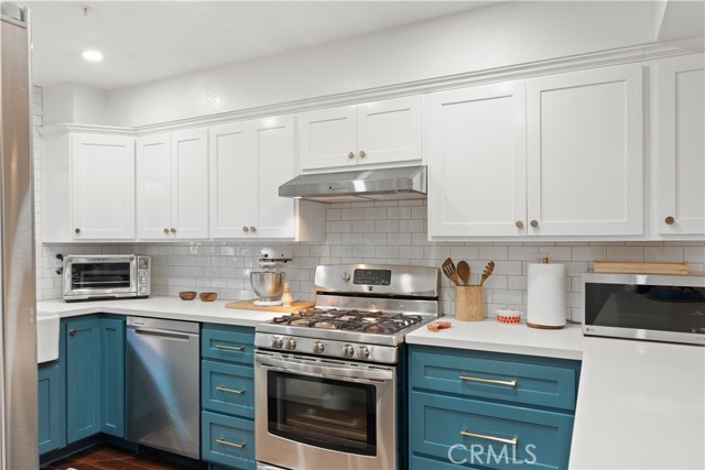 1050 Seco 102 — photo