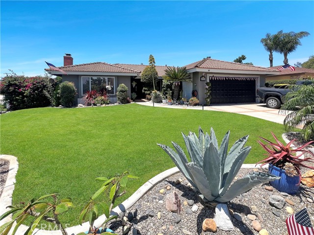 13841 Loretta — photo