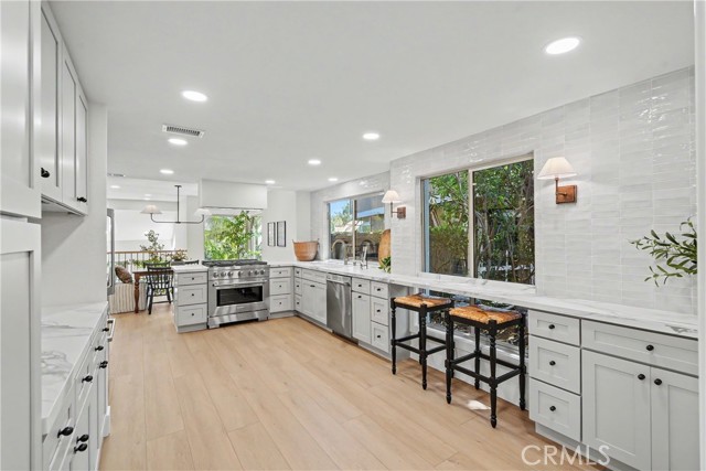 6 Canyon Ridge — photo
