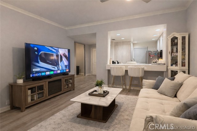 2253 Martin 107 — photo