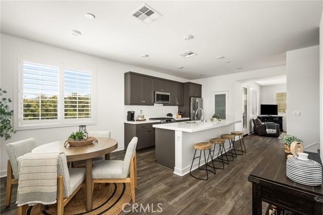 230 Yearling Way — photo