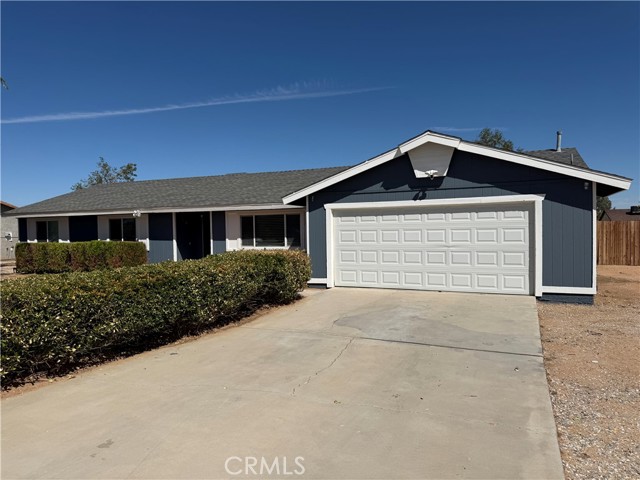 21360 Sandia — photo