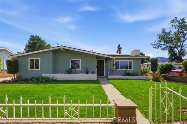 228 W Hacienda — photo