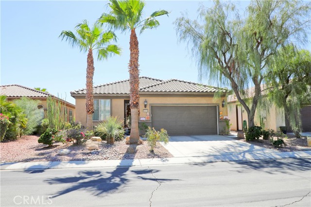 81059 Avenida Vidrio — photo
