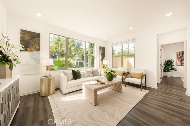 56 Bay Laurel — photo