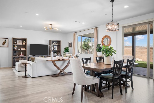 25330 Summer Creek Dr — photo