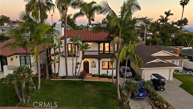 109 W Avenida Santiago — photo