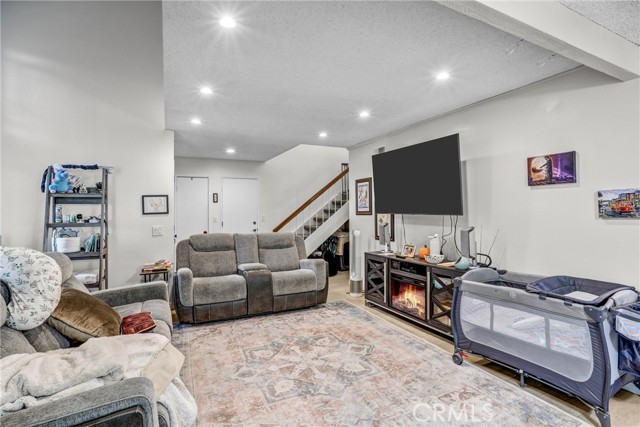 2015 Chaparral — photo