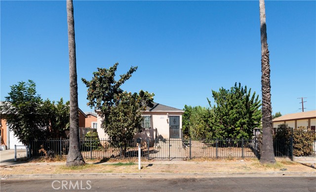 2069 Lewis — photo