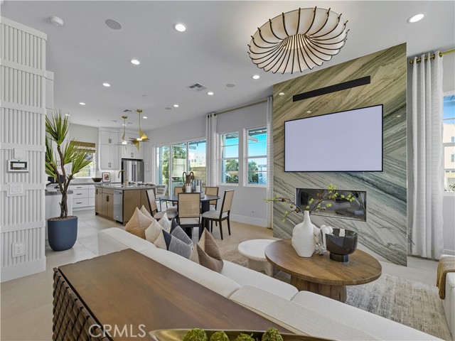 2445 LIV Way — photo