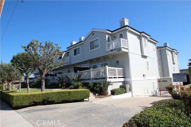 357 W Wilson Unit D — photo