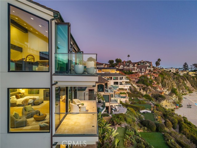 33 Bay Drive — photo