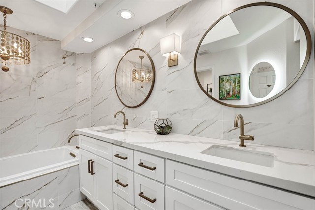 2253 Martin Unit 420 — photo