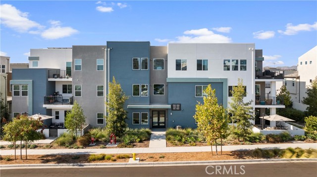 187 Biome Unit 187 — photo