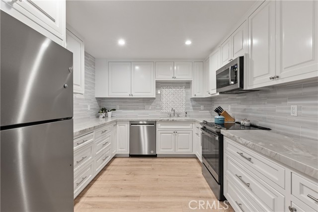 3121 Via Serena Unit D — photo