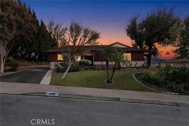 7222 Dos Rios Dr — photo