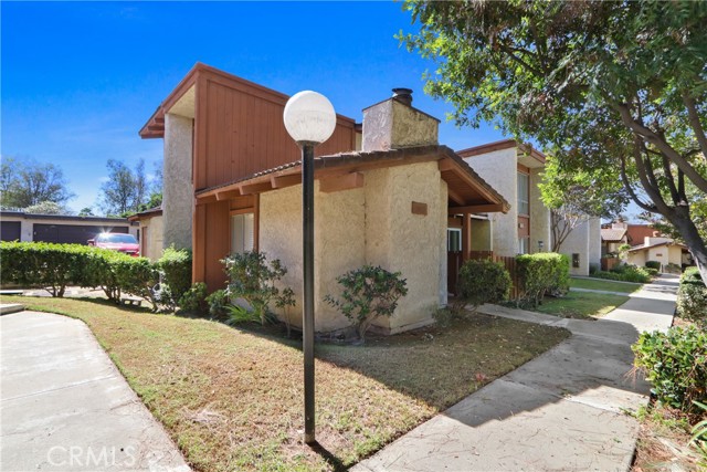 3709 Country Club Dr Unit 1 — photo