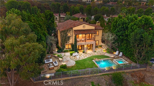 33 Canyon Terrace — photo
