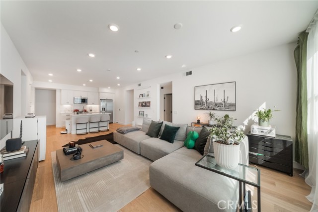 1300 Lasso Unit 203 — photo