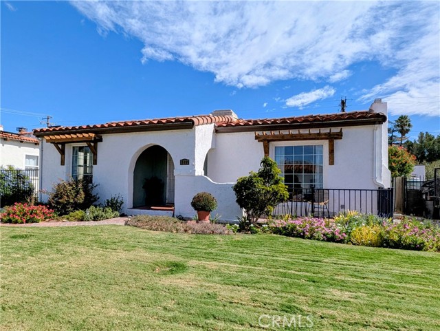 3177 N Stoddard — photo