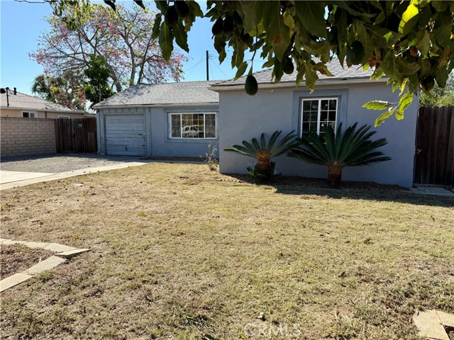 2109 Monrovia — photo