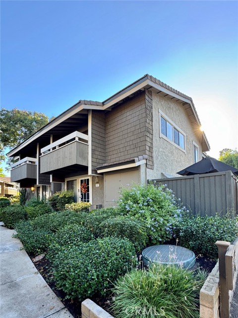 168 Streamwood — photo