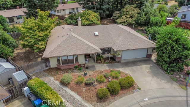 645 Black Oak Dr — photo