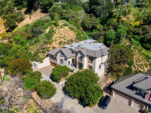 3263 New York Dr — photo