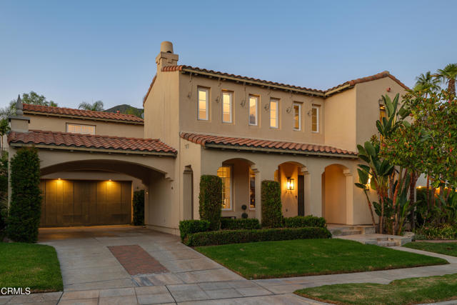 813 W Gabrielino Ct — photo