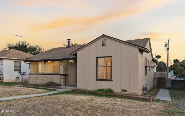 332 W Fernfield Dr — photo