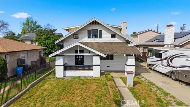 910 G St — photo