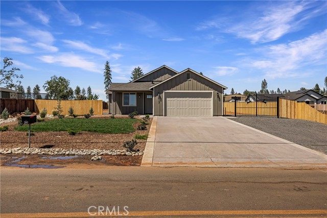 613 Castle Dr — photo