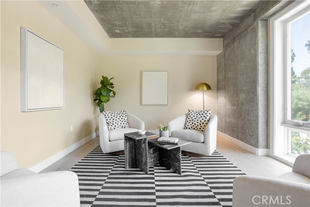 380 Cordova St 105 — photo