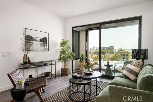 118 Astronaut Ellison S Onizuka Stre 206 — photo