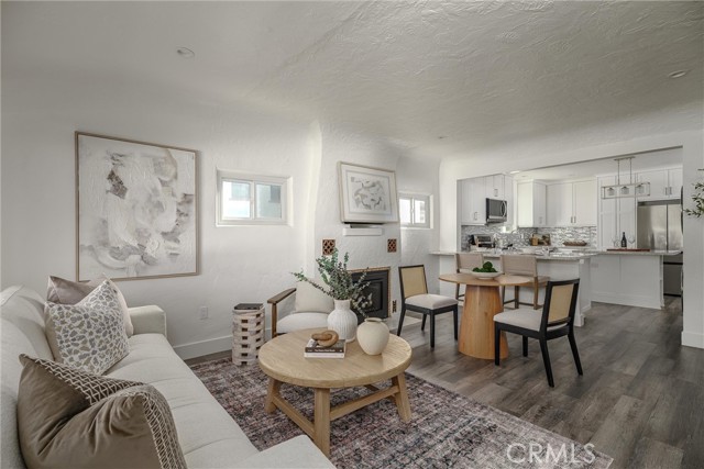667 671 Howard — photo
