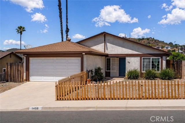 1458 Kent — photo