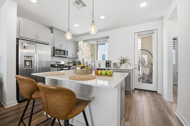 5474 Shorefront Dr 160 — photo