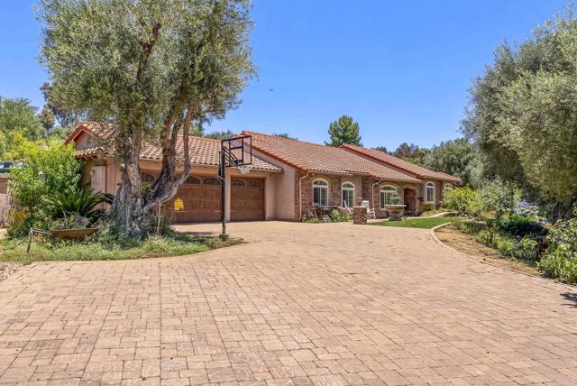 2365 Shaylene Way — photo