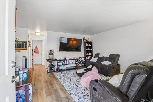 12805 Mapleview St 8 — photo