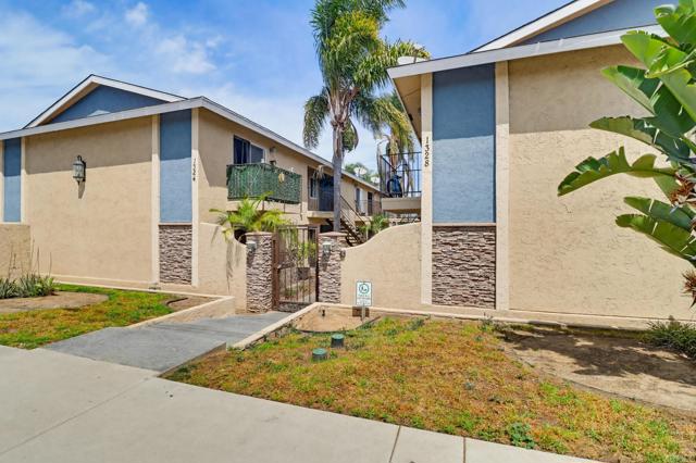 1328 Iris Ave 2 — photo