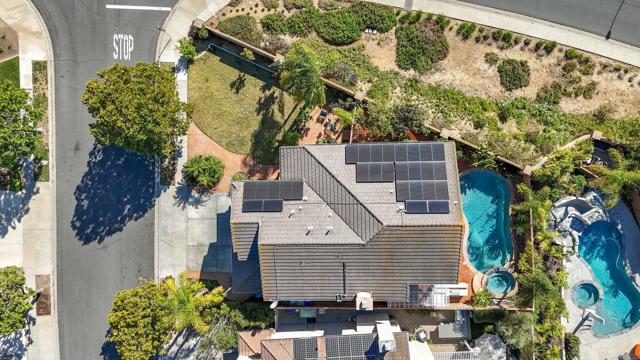 12204 Briar Knoll Way — photo